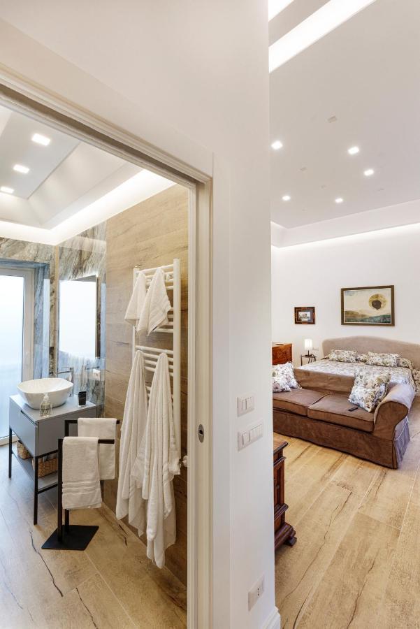 ויקו אקוונסה Mary'S Guest House מראה חיצוני תמונה